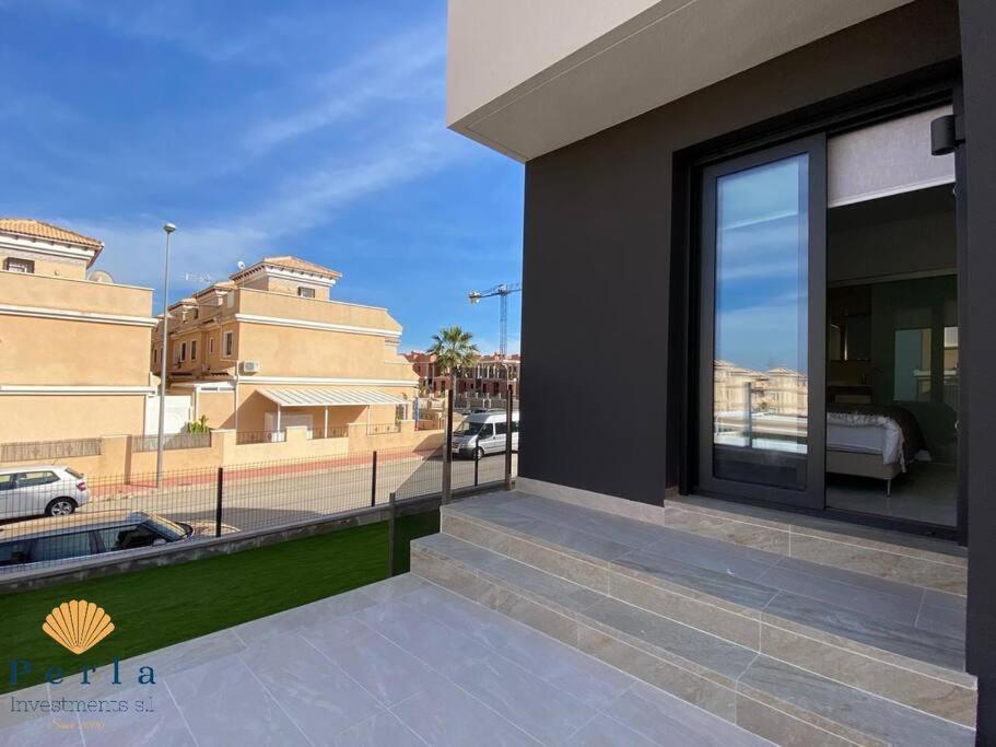 Beautiful New South Facing Bungalow With Large Terrace Dehesa de Campoamor  Exterior foto