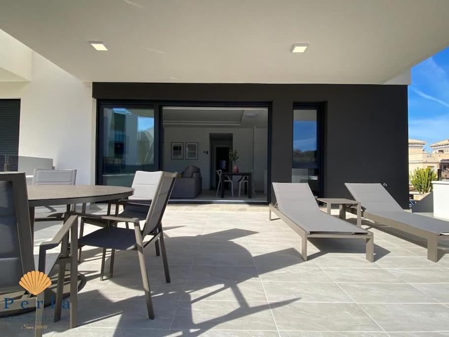 Beautiful New South Facing Bungalow With Large Terrace Dehesa de Campoamor  Exterior foto